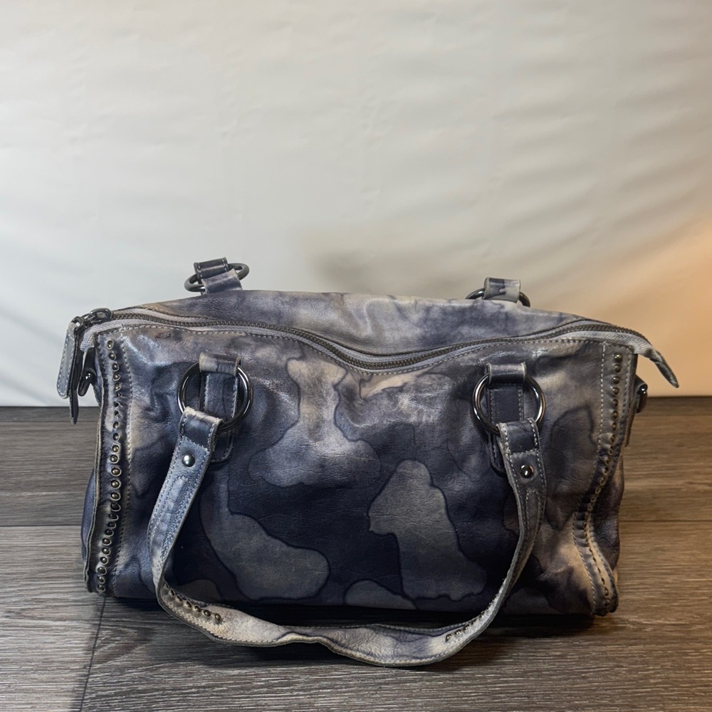 Olivia Miller Camouflage blue Handbag